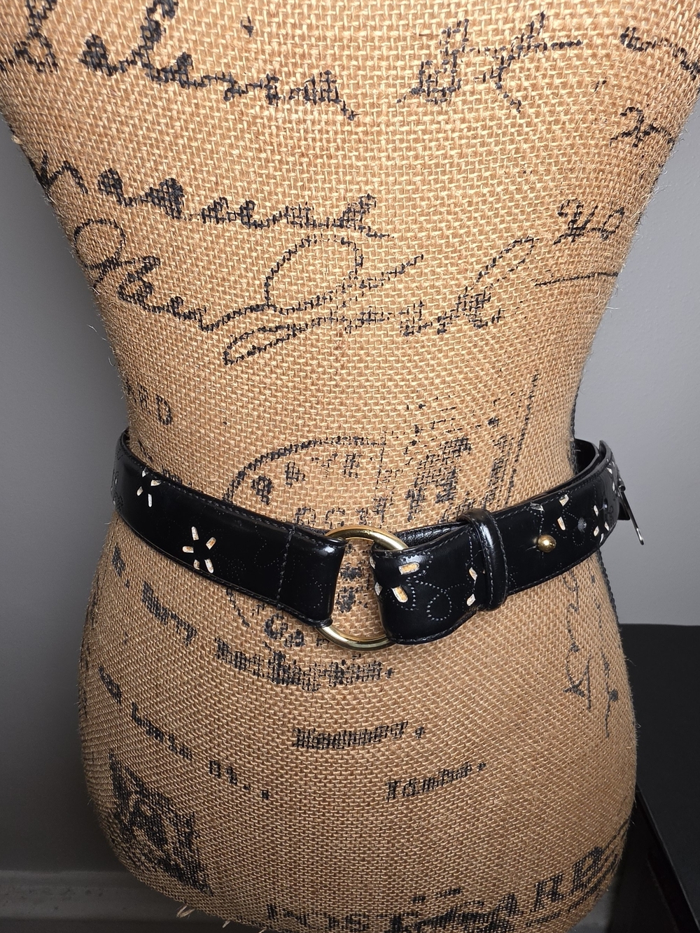 Lauren Ralph Lauren Black Italian Leather Belt with Gold Ring Buckle